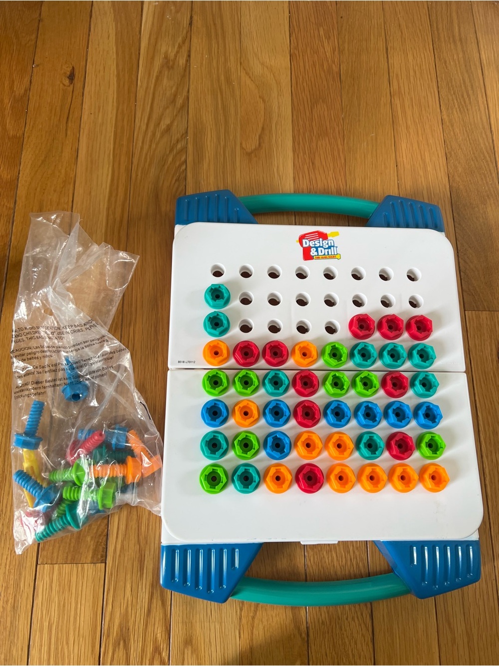 Kids design and drill Toy - Multicolor